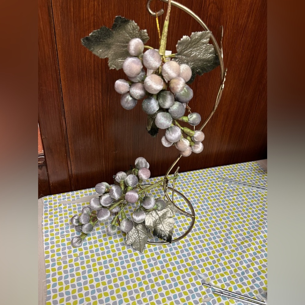 Christmas Home interiors Velvet Grapes bouquet hanging ornaments
